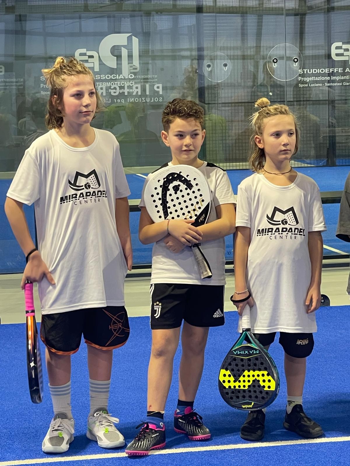 Giovani giocatori dell’Academy Junior Mirapadel